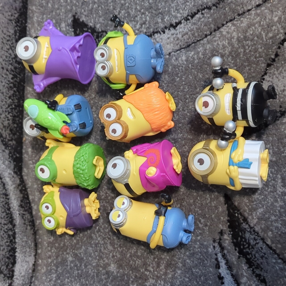 McDonald's minion Toys